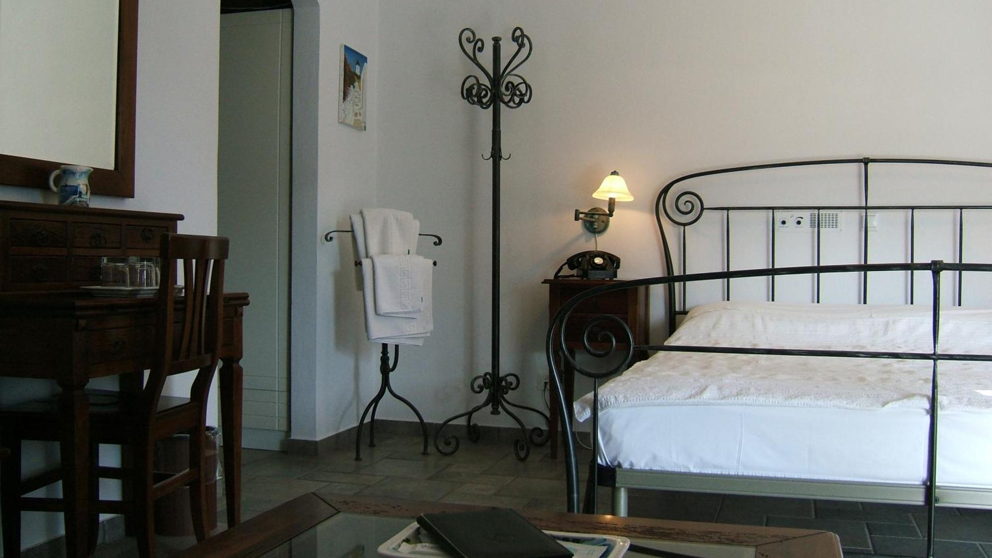 Alexandros Hotel Platis Gialos  Экстерьер фото