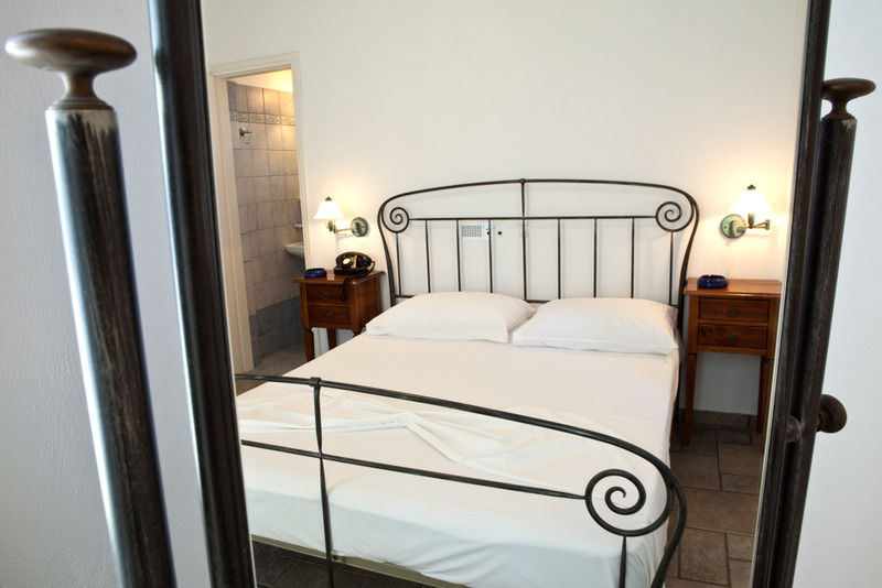 Alexandros Hotel Platis Gialos  Экстерьер фото